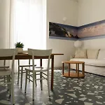 Alaxia Exclusive