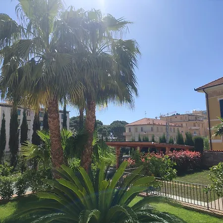 Alaxia Appartamento Alassio