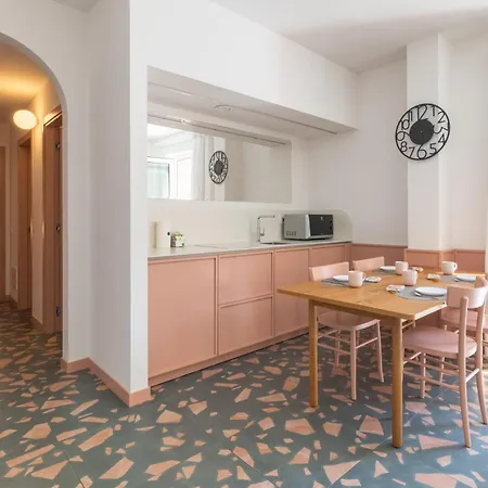 Alaxia Apartment