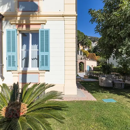 Alaxia Apartment Alassio