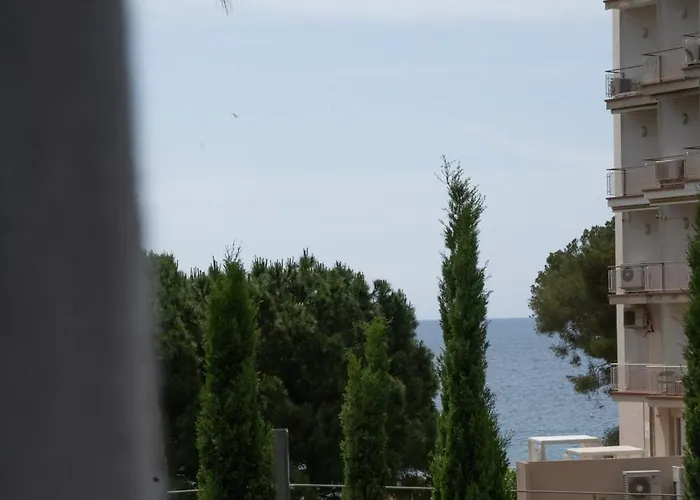 Alaxia Exclusive Alassio